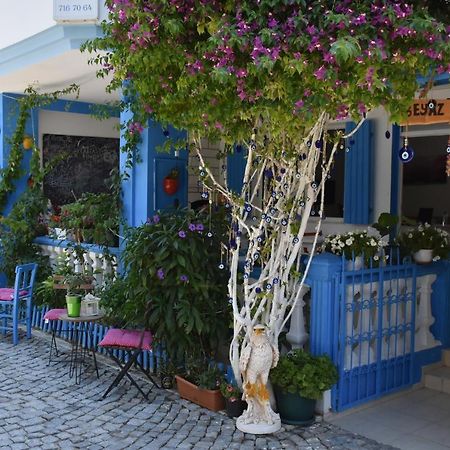 Beyaz Ev Hotel Алачати Экстерьер фото