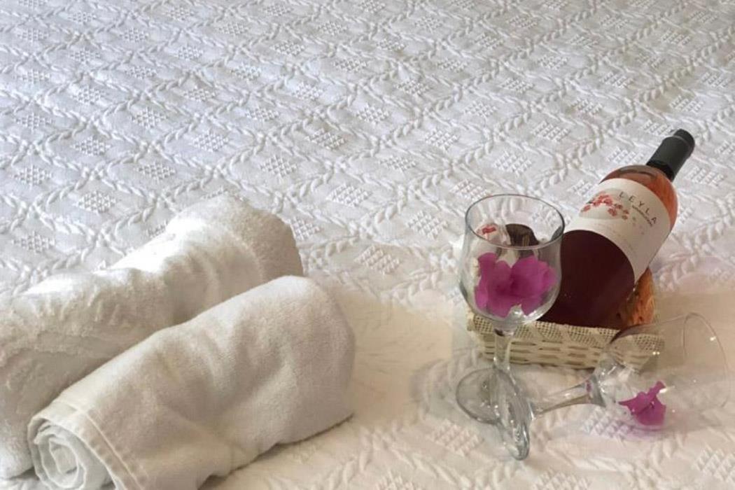 Beyaz Ev Hotel Алачати Экстерьер фото
