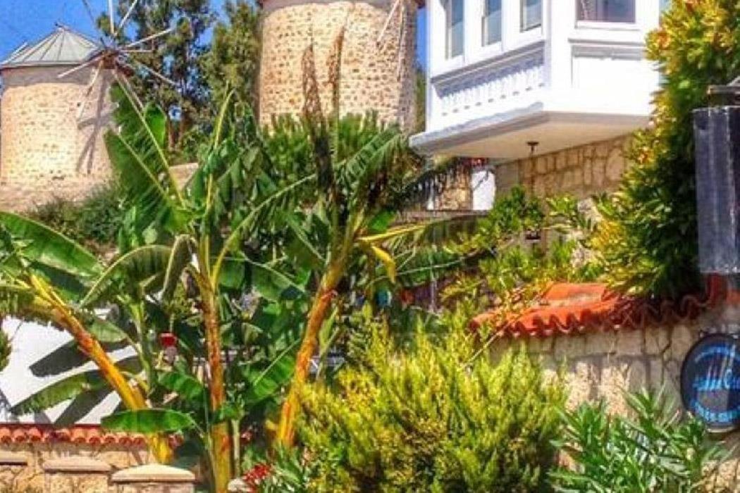 Beyaz Ev Hotel Алачати Экстерьер фото