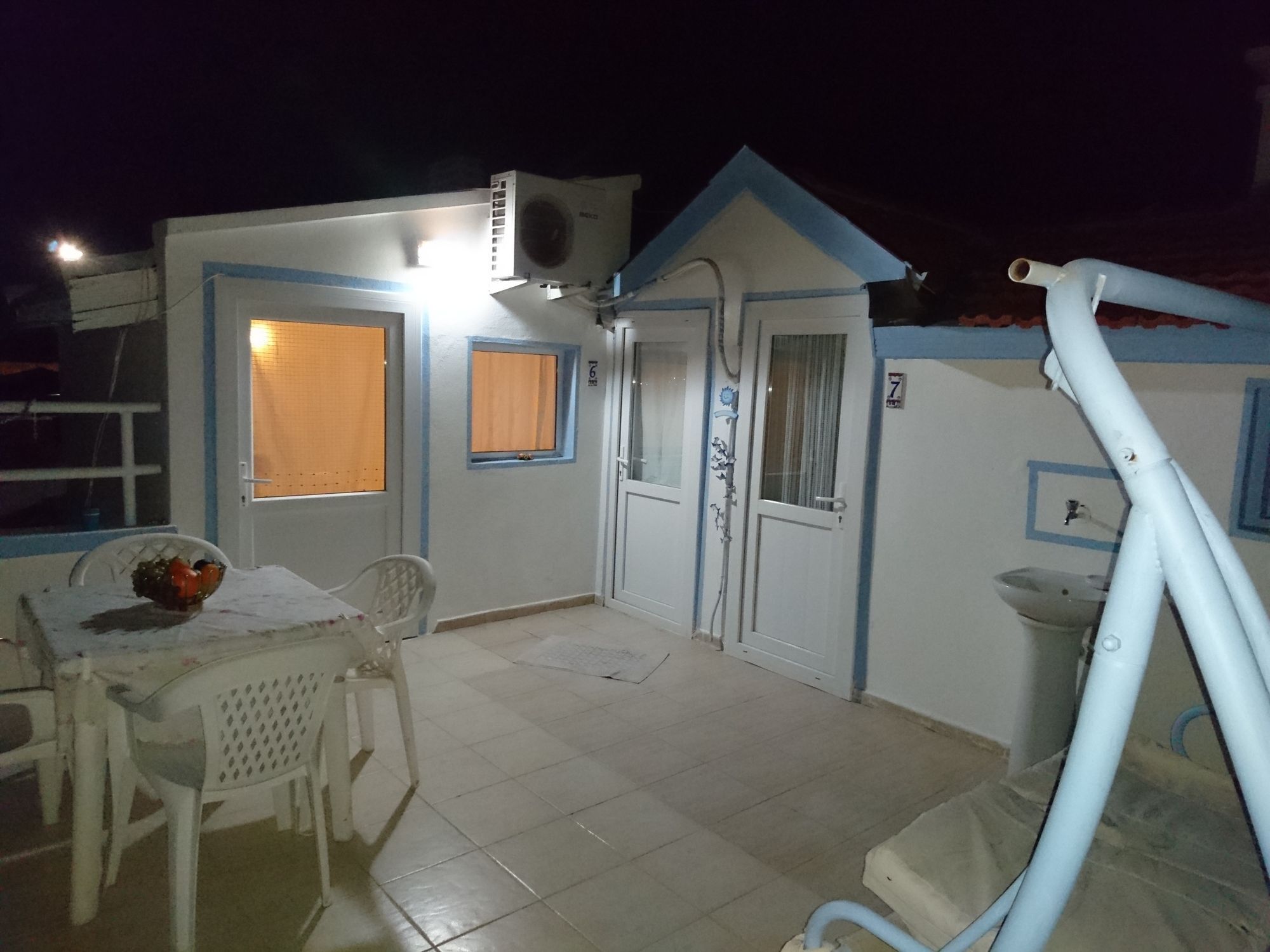 Beyaz Ev Hotel Алачати Экстерьер фото