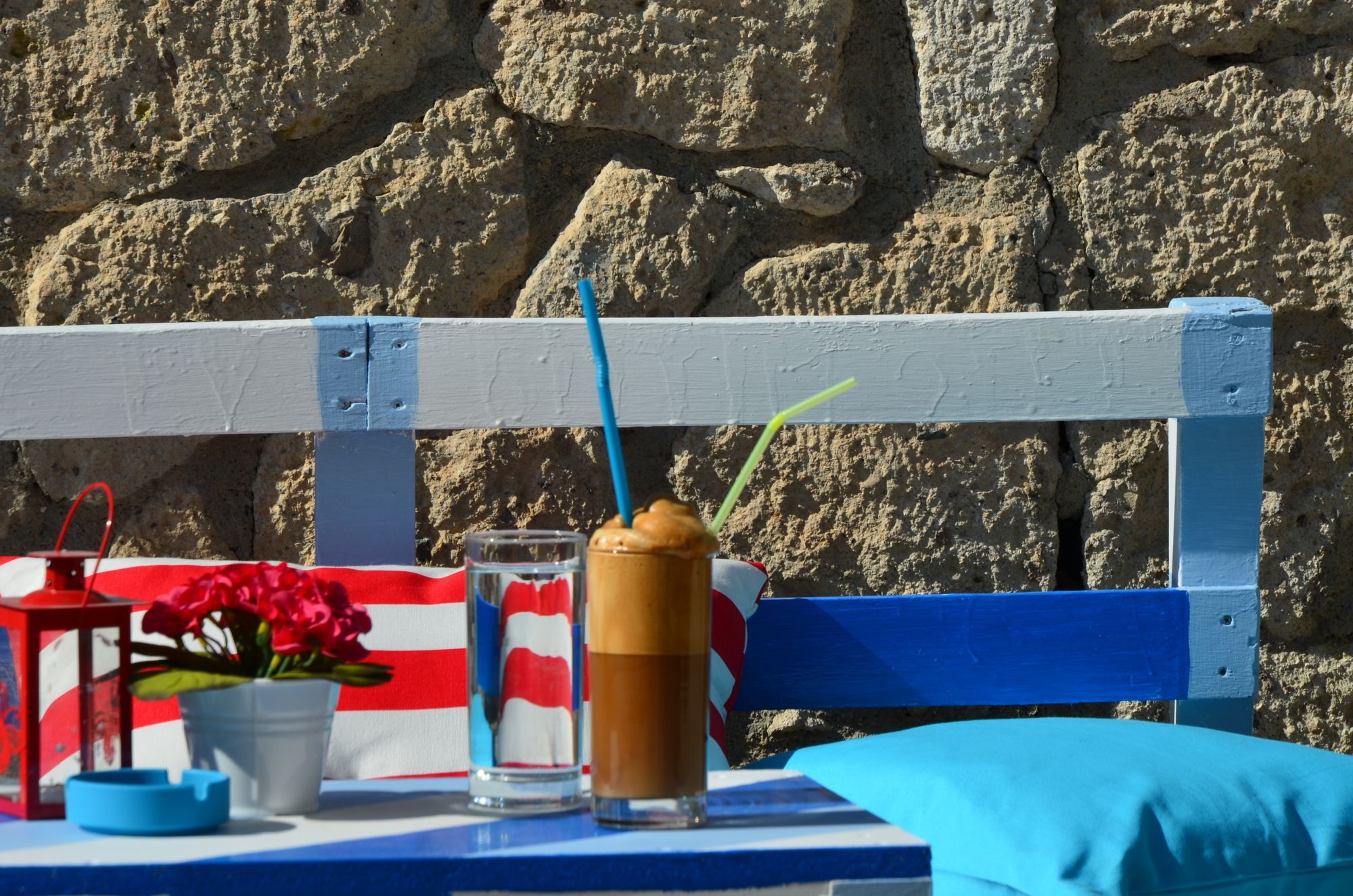 Beyaz Ev Hotel Алачати Экстерьер фото
